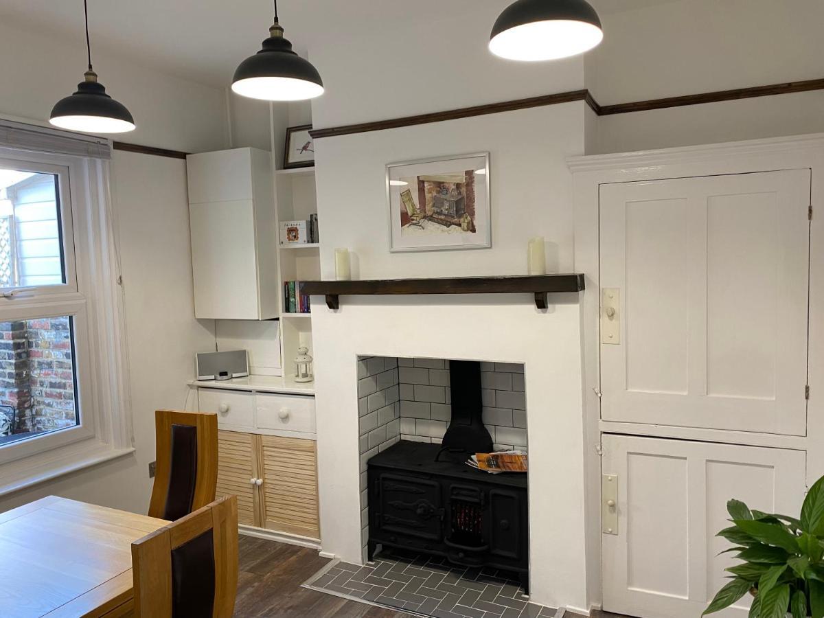 רמסגייט Cosy 2 Bedroom House -2023, 2024 &2025 Award Winner! מראה חיצוני תמונה